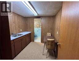 1239 OXFORD AVENUE - 38