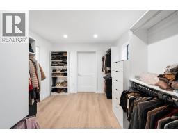 965 BRIARWOOD CRESCENT - 24