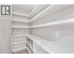 77 PEREIRA DRIVE - 10