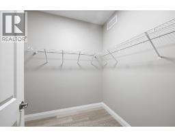 77 PEREIRA DRIVE - 18