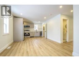 576 ELINOR - 9