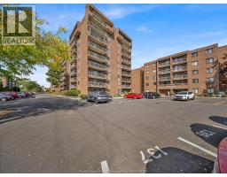 3936 WYANDOTTE STREET East UnitNo. 206 - 4