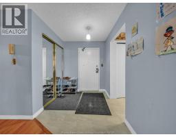 3936 WYANDOTTE STREET East UnitNo. 206 - 7