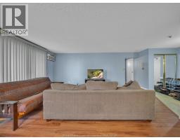 3936 WYANDOTTE STREET East UnitNo. 206 - 8