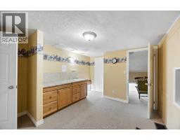 636-644 PARTINGTON AVENUE - 38