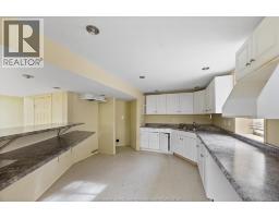 636-644 PARTINGTON AVENUE - 42