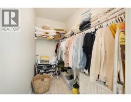 1225 RIVERSIDE DRIVE West UnitNo. 1002 - 30