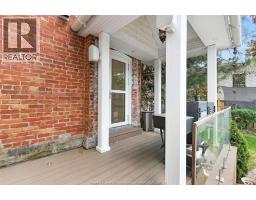 719 VICTORIA AVENUE - 33