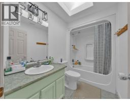 40 Sandy Lake DRIVE - 14