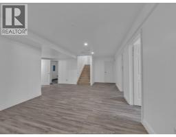 40 Sandy Lake DRIVE - 21