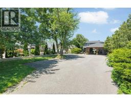 11830 RIVERSIDE DRIVE East - 3