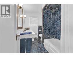 11830 RIVERSIDE DRIVE East - 36