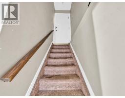1563-1565 LILLIAN AVENUE - 21