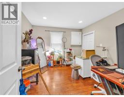 1563-1565 LILLIAN AVENUE - 26