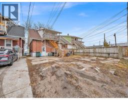 1563-1565 LILLIAN AVENUE - 43