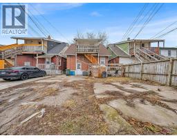 1563-1565 LILLIAN AVENUE - 44