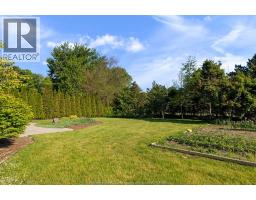 870 MCRAE AVENUE - 47