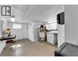 1451 OUELLETTE AVENUE - 38