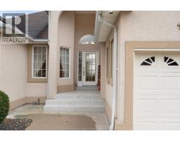 1075 STONEYBROOK - 3