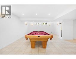 1075 STONEYBROOK - 43