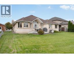 1075 STONEYBROOK - 5