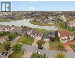1075 STONEYBROOK - 8