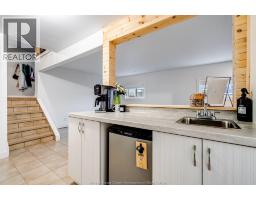 250 Applewood ROAD - 31