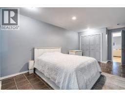 250 Applewood ROAD - 32