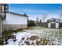 250 Applewood ROAD - 41