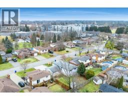 250 Applewood ROAD - 48