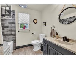 458 COUNTY RD 34 West - 18