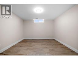 7568 SILVERLEAF LANE - 28