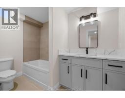 7568 SILVERLEAF LANE - 34