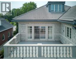 300 Elmgrove DRIVE - 36