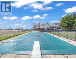 40 Woodside AVENUE - 45