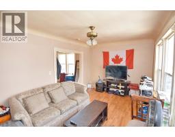 1441 ELLIS East - 17