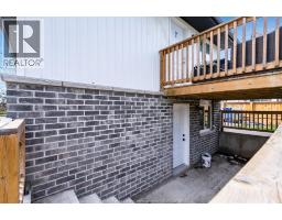 36 Victoria AVENUE South - 22