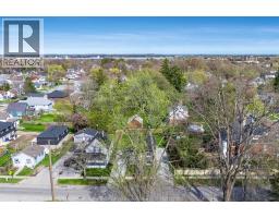 36 Victoria AVENUE South - 24