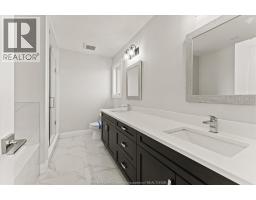 22 GREGORY AVENUE - 21