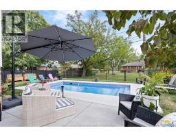 2055 GRAND MARAIS ROAD West - 27