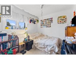 419 LAKESIDE - 16