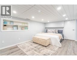 1015 OAK - 15