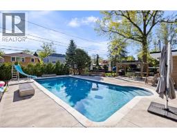 3760 VICTORIA BOULEVARD - 30