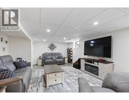 1226 AIMEE STREET - 18