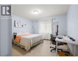 4577 HUNT CLUB CRESCENT - 13