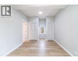 18 CLARK STREET East - 21