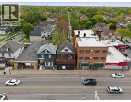 1453-1455 WYANDOTTE STREET - 44