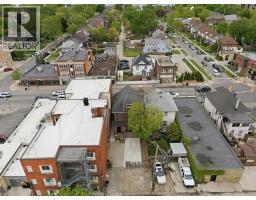 1453-1455 WYANDOTTE STREET - 46