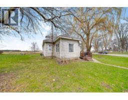 820 TOWANDA BOULEVARD - 27