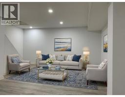 3425 RANKIN - 21